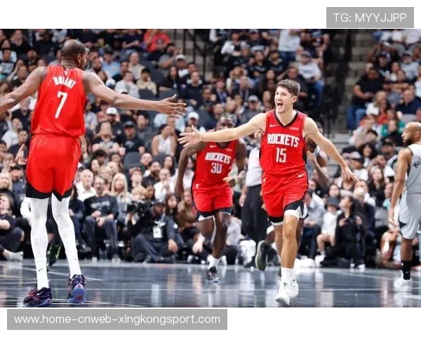 火箭5连胜反弹,杀回西部前四,火箭5连败 火箭5连胜反弹,杀回西部前四,火箭5连败